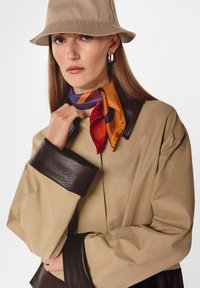 Rodier Lichte jas - dark beige