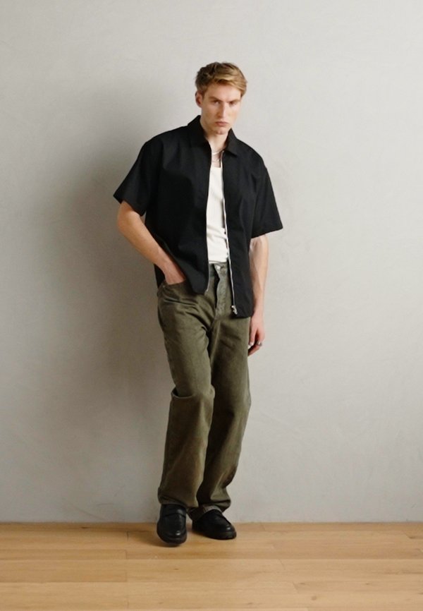 VERVE WORKWEAR - Relaxed fit jeans - olive3