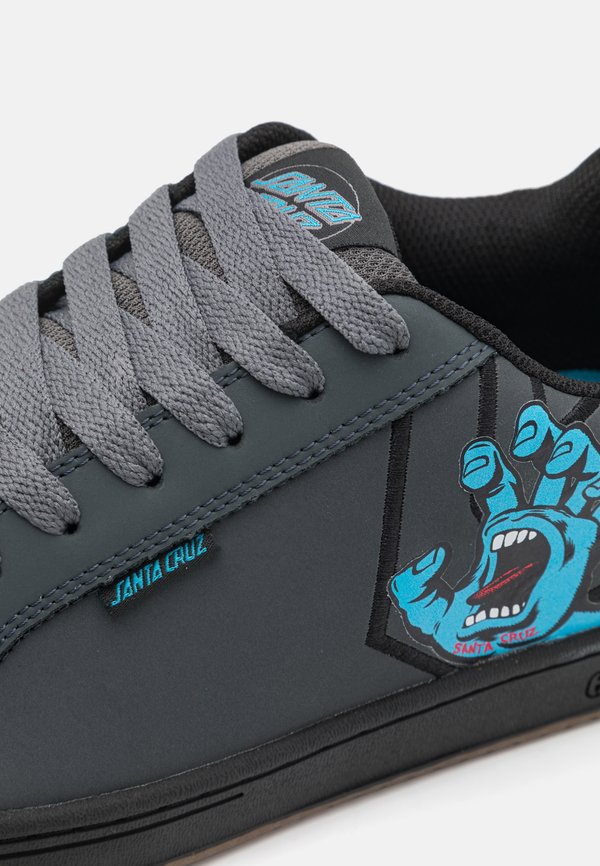 FADER X SANTA CRUZ UNISEX - Skate shoes2