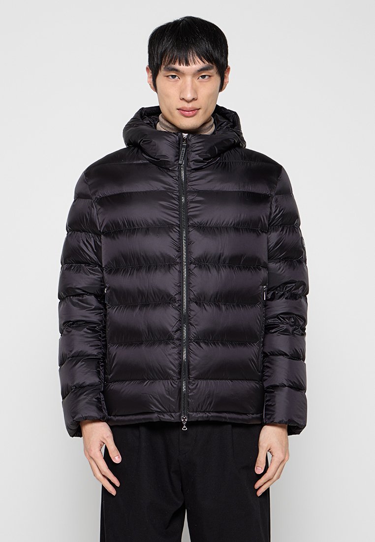 Bogner Gewatteerde jas zwart