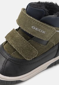 Geox OMAR BOY WPF - Snowboots  - black/dark green
