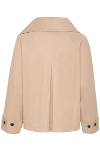 Beiger knielanger Trenchcoat mit weitem Kragen, Rückenventil und verstellbaren, mit Knöpfen versehenen Manschetten.