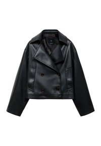 Veste en simili cuir noir coupée, avec un design croisé, des revers larges et trois boutons à l'avant. Texture lisse et deux poches angulaires.