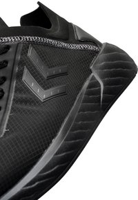 Hummel LEGEND - Baskets basses - black/black