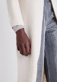 ONLY Cardigan - grey