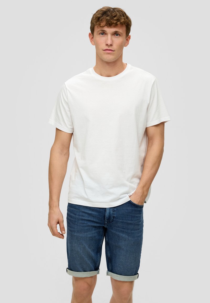 s.Oliver MAURO: BERMUDA MIT GERADEM BEIN - Short en jean - blau