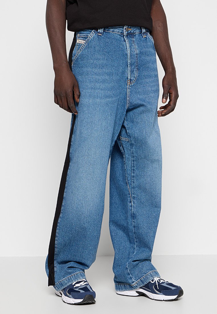 Diesel Relaxed fit jeans blauw Diesel Relaxed fit jeans blauw