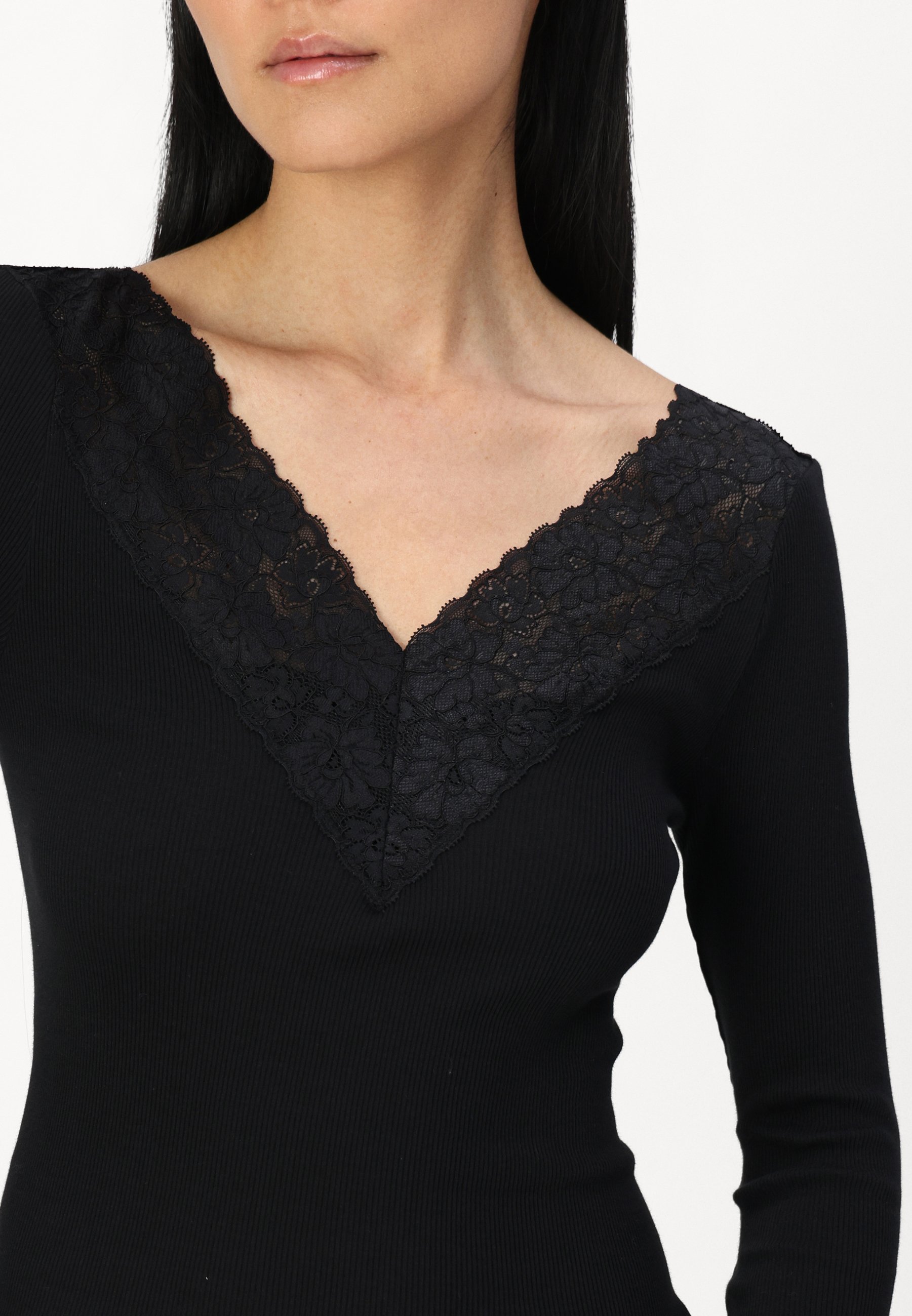 Plain Women's Long Sleeved Top RM021D06Q-Q11 in Zwart Color