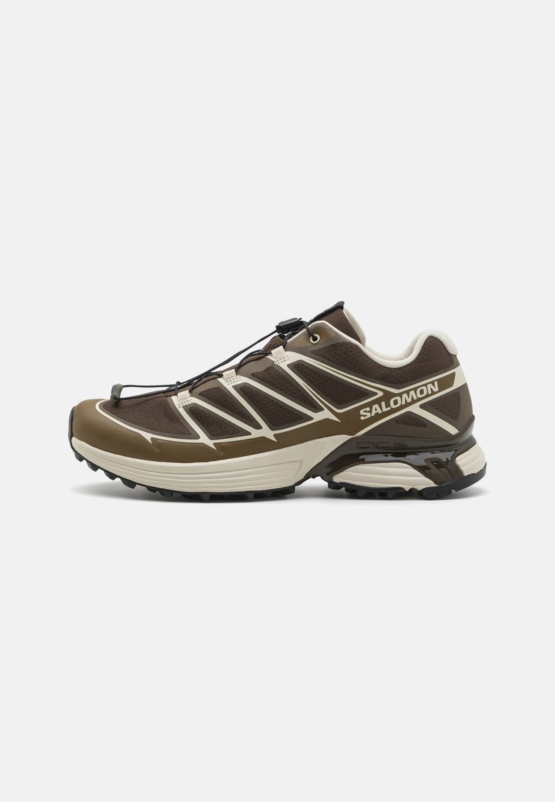 Salomon Sportstyle XT PATHWAY 2 UNISEX - Športni copati - earth brown/coyote brown/almond milk