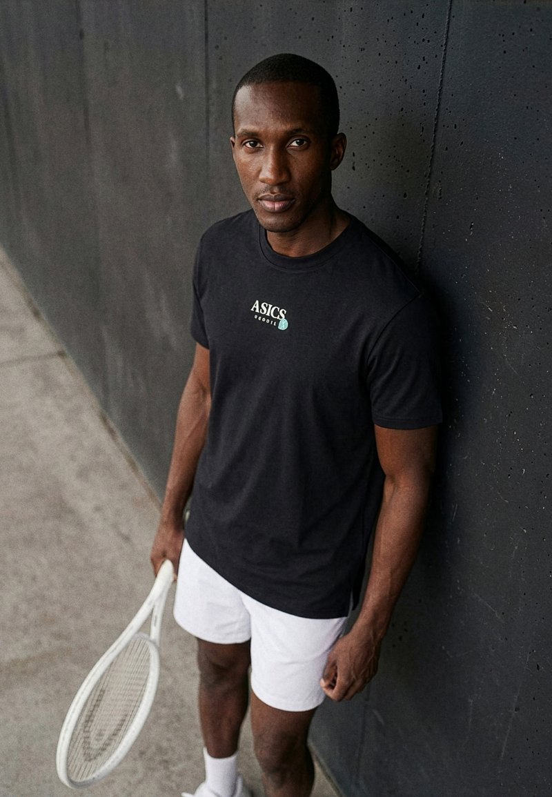 ASICS GAME SEASONAL GRAPHIC TEE - Sportfelső - performance black