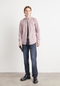 BOSS ROAN - Camisa - dark red