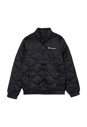 Giacca nera trapuntata con zip, collo alto, polsini elastici, due tasche frontali con zip e logo bianco Champion sul petto.