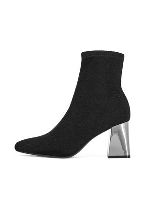 Botine clasice - black