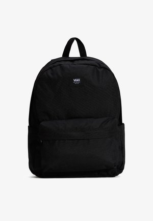 Mustasta kankaasta valmistettu pyöreämuotoinen reppu, jossa on etutasku, yläkahva ja Vans-logolla varustettu merkki edessä.