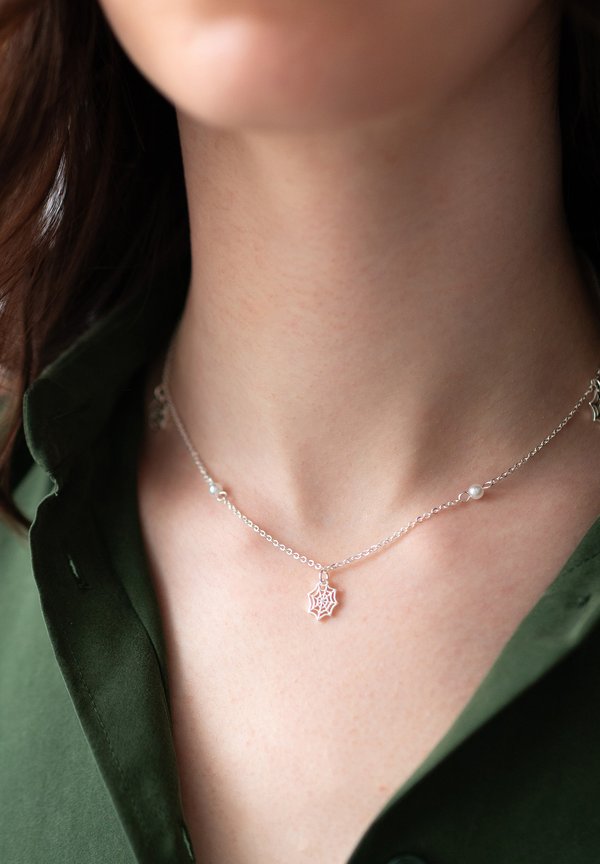 COBWEB - Halskette