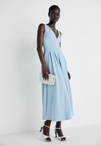 VILA VIWELLY DEEP V NECK ANCLE DRESS - Haljina od žerseja - ashley blue