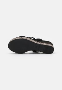 Tamaris Platform sandals - black