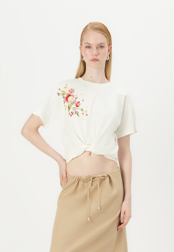 YASFABIAN KNOT TEE - Print T-shirt4