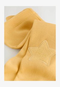 Non sélectionné, yellow