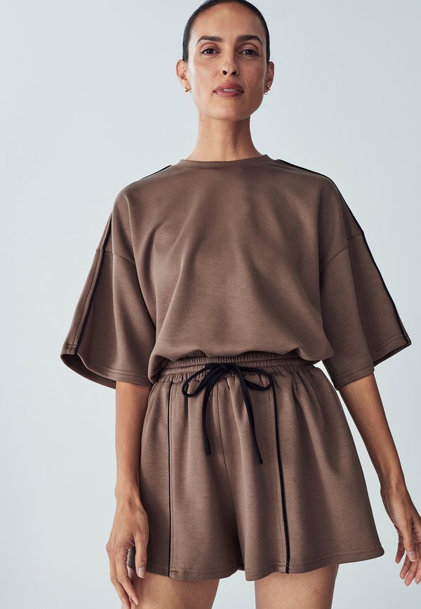 BRENNA - Jogginghose - chocolate