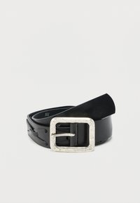 Избран, black
