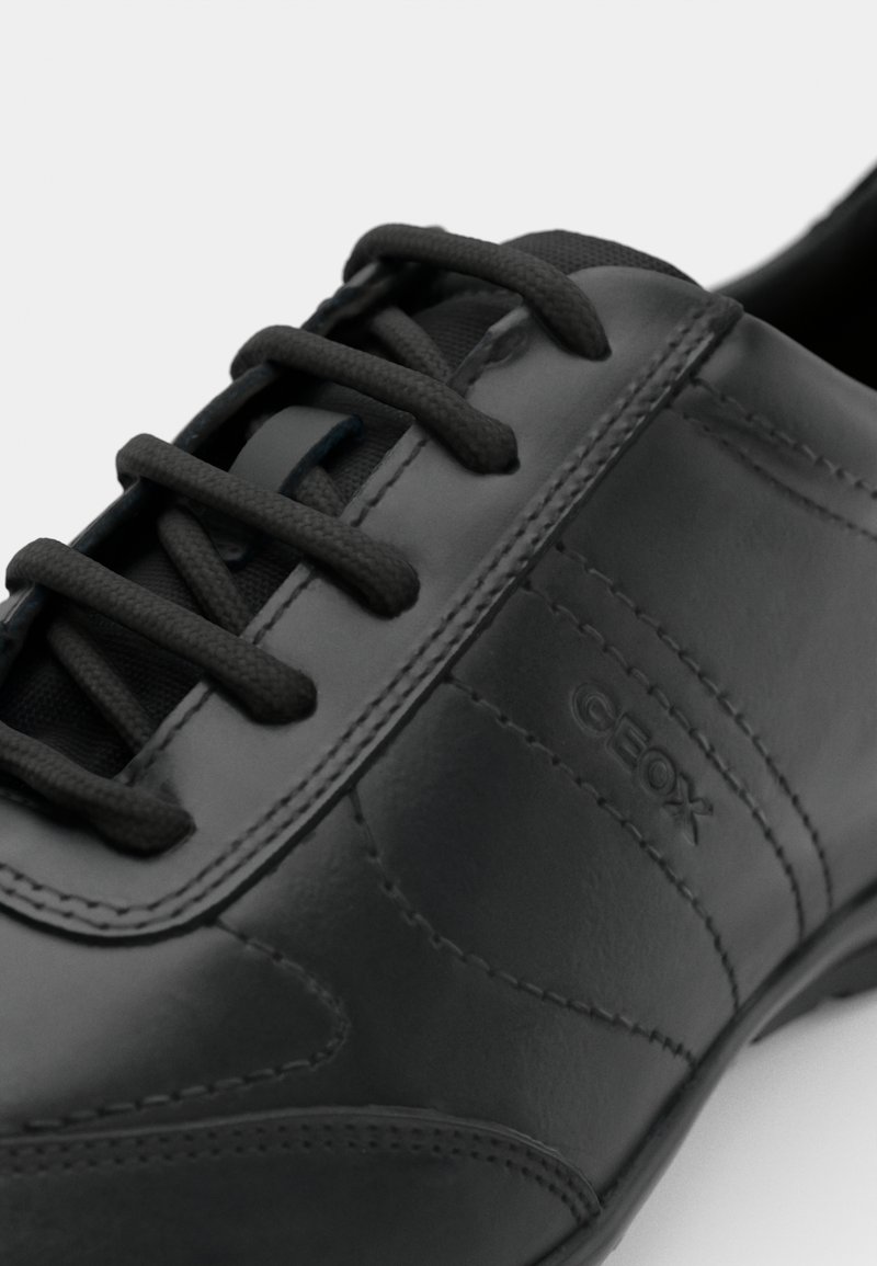 Scarpe stringate sportive marroni da uomo con cuciture GEOX | Scarpe&Scarpe