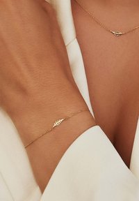 Isabel Bernard Bracelet - gold coloured