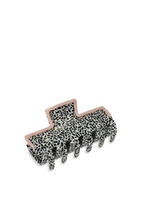 Grande pinza per capelli con un motivo animalier in bianco e nero e un bordo rosa solido. Presenta numerosi denti di presa per una tenuta sicura.