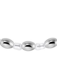 Zilverkleurige kralenketting met gladde, ronde en verlengde vormen in verschillende maten en een gepolijste textuur.