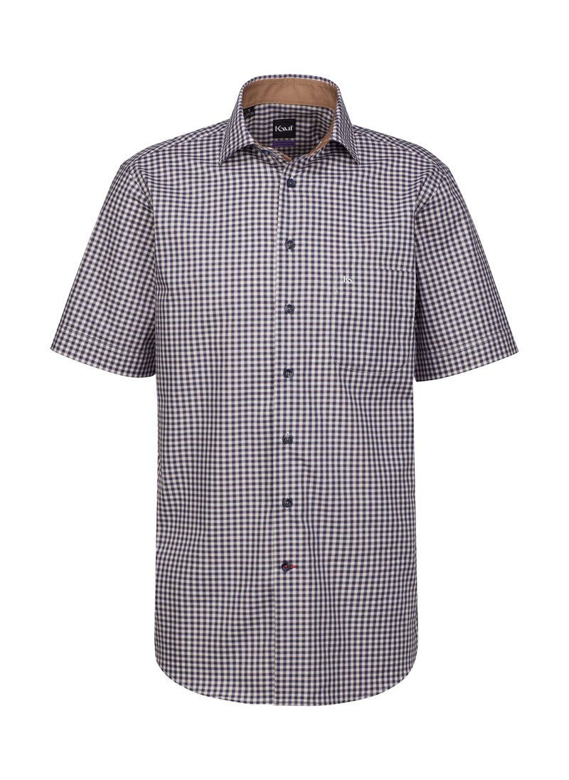 Camicia a maniche corte a quadri in tonalità blu navy, bianco e marrone. Presenta un'apertura con bottoni, colletto, tasca sul petto e orlo curvo. Materiale in cotone.