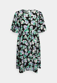 Vestido preto com padrão floral em tons de roxo e verde, mangas curtas bufantes e cintura franzida para uma silhueta descontraída.