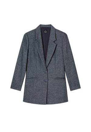 Blazer grigio a spina di pesce con rever, maniche lunghe, due tasche frontali e due bottoni. Vestibilità tailored e tessuto testurizzato.