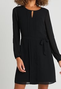 Anna Field Denní šaty - black