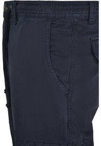 Urban Classics Kapsáče - dark blue