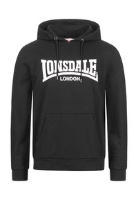 Sudadera con capucha negra con bolsillo canguro delantero, capucha ajustable con cordón y el logo "LONSDALE LONDON" en letras blancas grandes en el pecho.