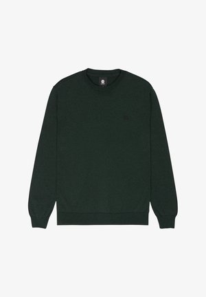 Ciemnozielony sweter z okrągłym dekoltem wykonany z miękkiego, strukturalnego materiału. Posiada długie rękawy oraz małe logo na klatce piersiowej. Żebrowane mankiety i dół.