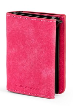 Kompakte rosa Lederbrieftasche mit sichtbaren Nähten, geprägtem Schriftzug "MONEYHOLD" und teilweise geöffnetem schwarzen Kunststoffkartenhalter innen.