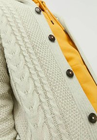 Jack & Jones CRAIG SHAWL NECK - Jopica - white melange