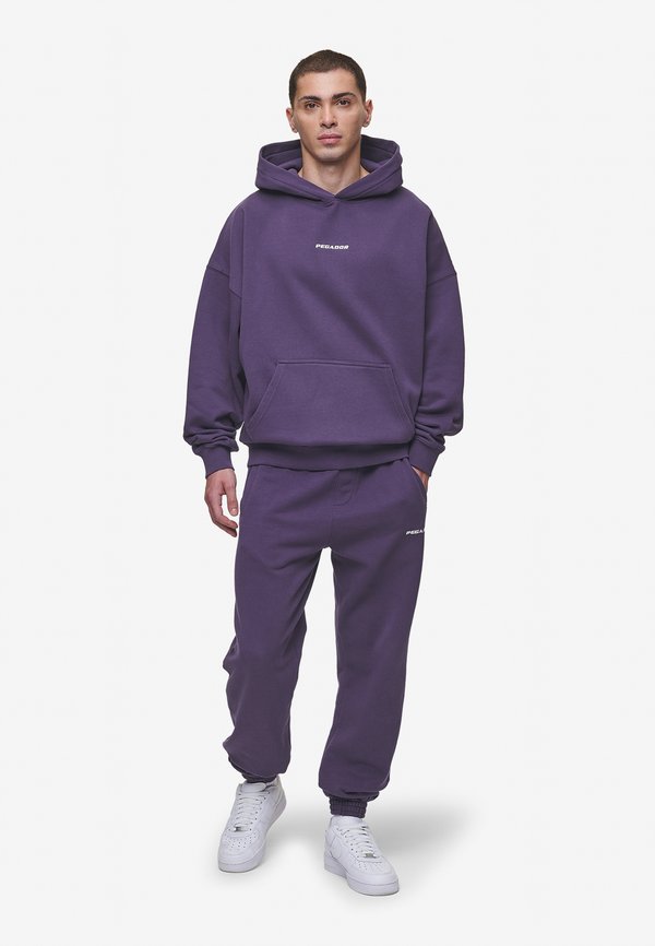 LOGO BOXY HOODIE - Sweatshirt - washed deep purple3