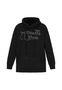 Fekete kapucnis pulóver elülső zsebbel, húzózsinóros kapucnival és díszített ezüst strasszokból álló szövegmintával. Puha anyag, laza szabás.