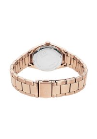 Roségoldene Metalluhr mit einem Armband aus Edelstahl. Verfügt über ein rundes Gehäuse und eine glatte Lünette. Die Rückseite ist silber und mit Gravuren versehen.