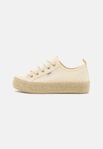 Best canvas espadrille sneakers Top Sellers Replica Espadrille Sneakers in White Best canvas espadrille sneakers Top Sellers Replica Espadrille Sneakers in White
