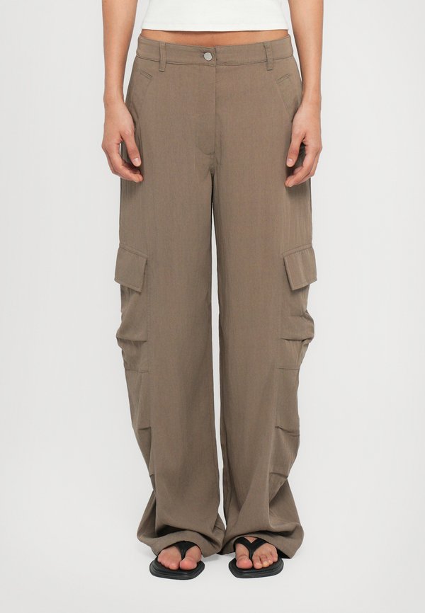 TULA TROUSER - Cargo trousers