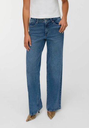 VMMIRA MID RISE - Pernera ancha - medium blue denim