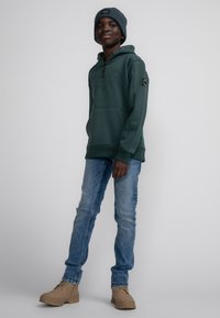 Petrol Industries Hoodie - bottle