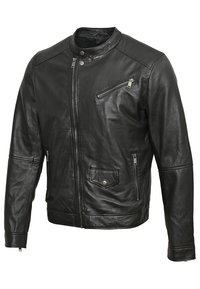 Schwarze Lederjacke mit hohem Kragen, Reißverschluss vorne, zwei Seitentaschen und einer Brusttasche. Mit glatter Textur und tailliertem Design.