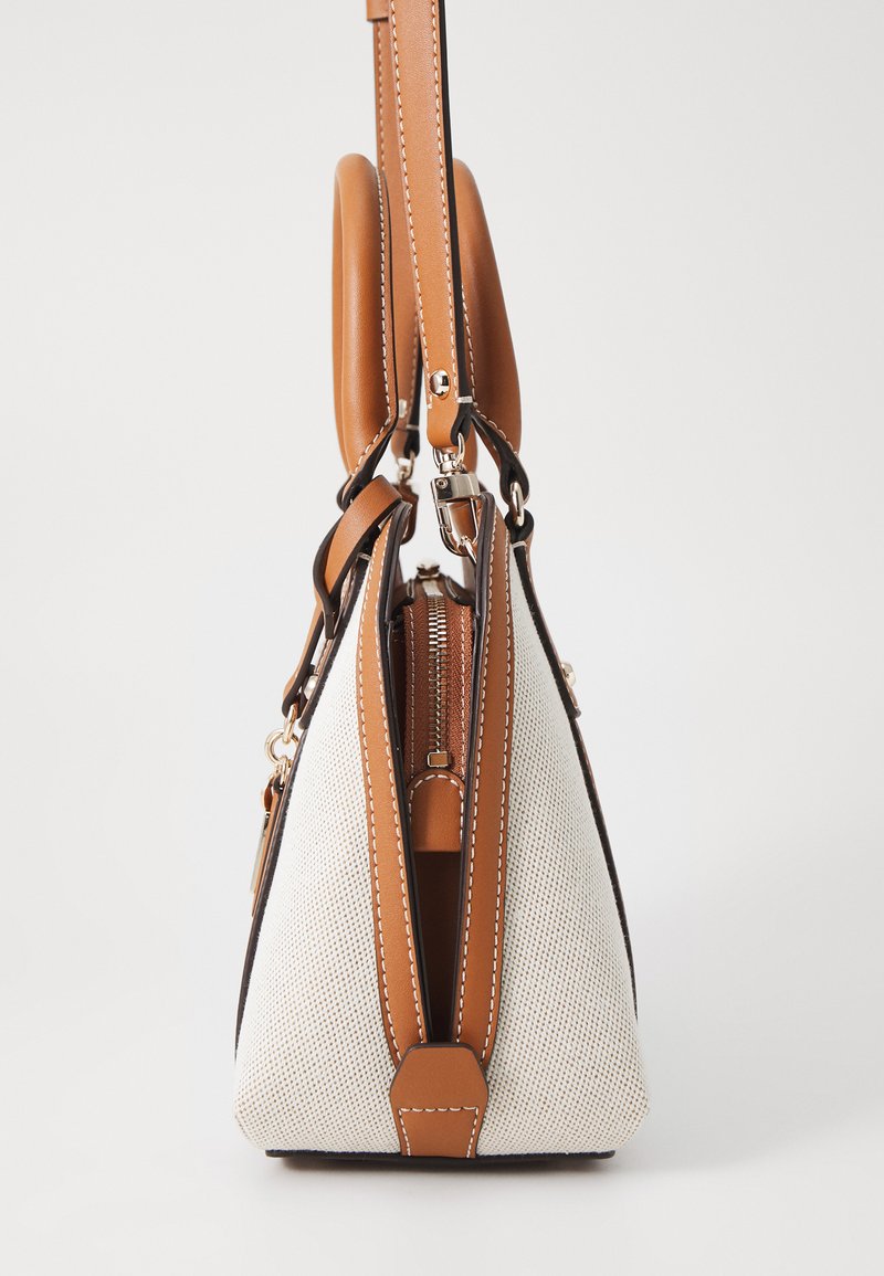 Guess SEBINA FLAP - Kézitáska - natural/orange/bézs