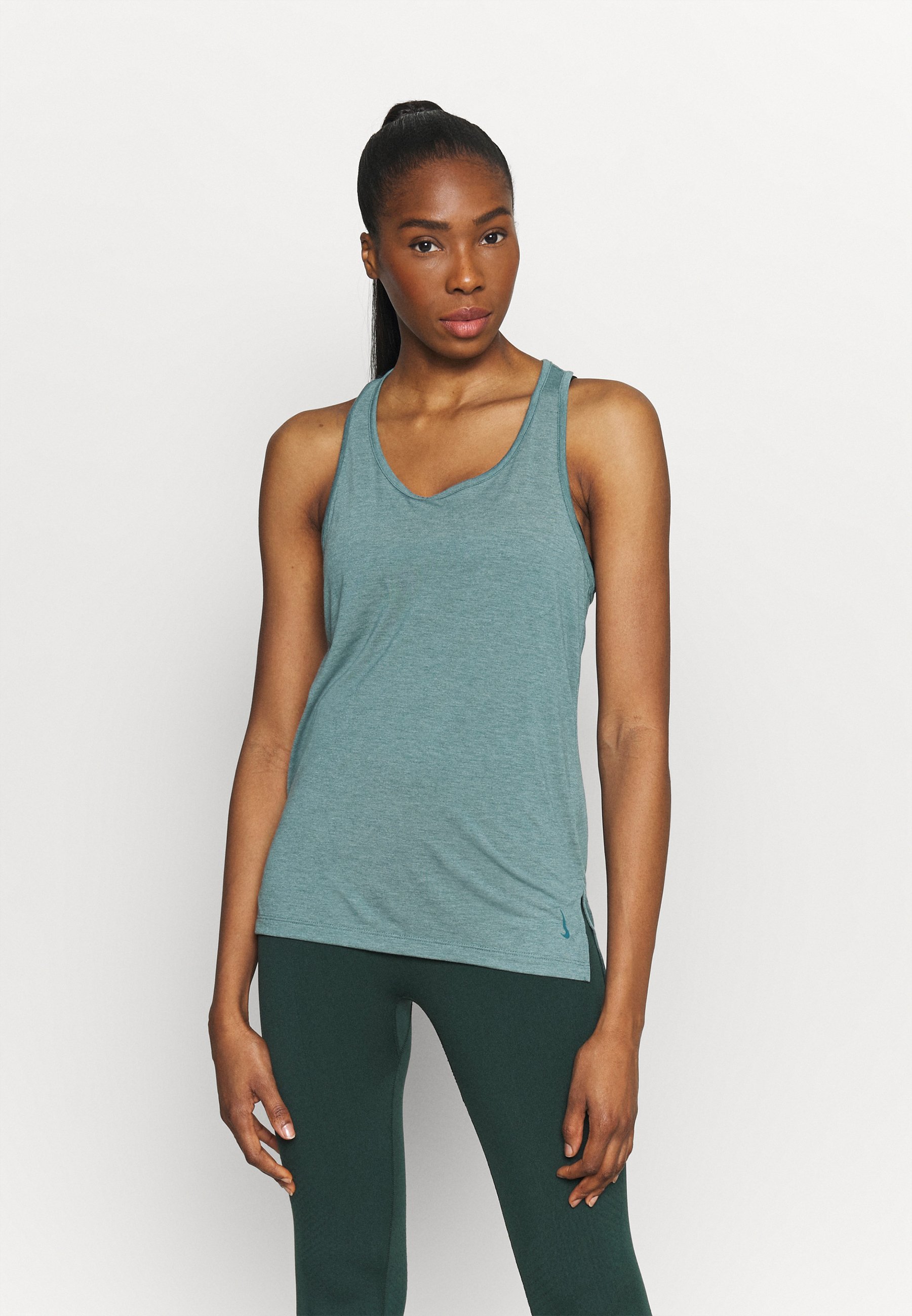 Nike Performance YOGA LAYER TANK 