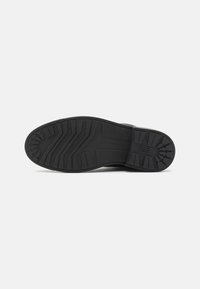 Tommy Hilfiger OUTDOOR WARM BOOT - Botines con cordones - black