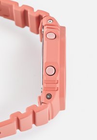 G-SHOCK Reloj digital - pink